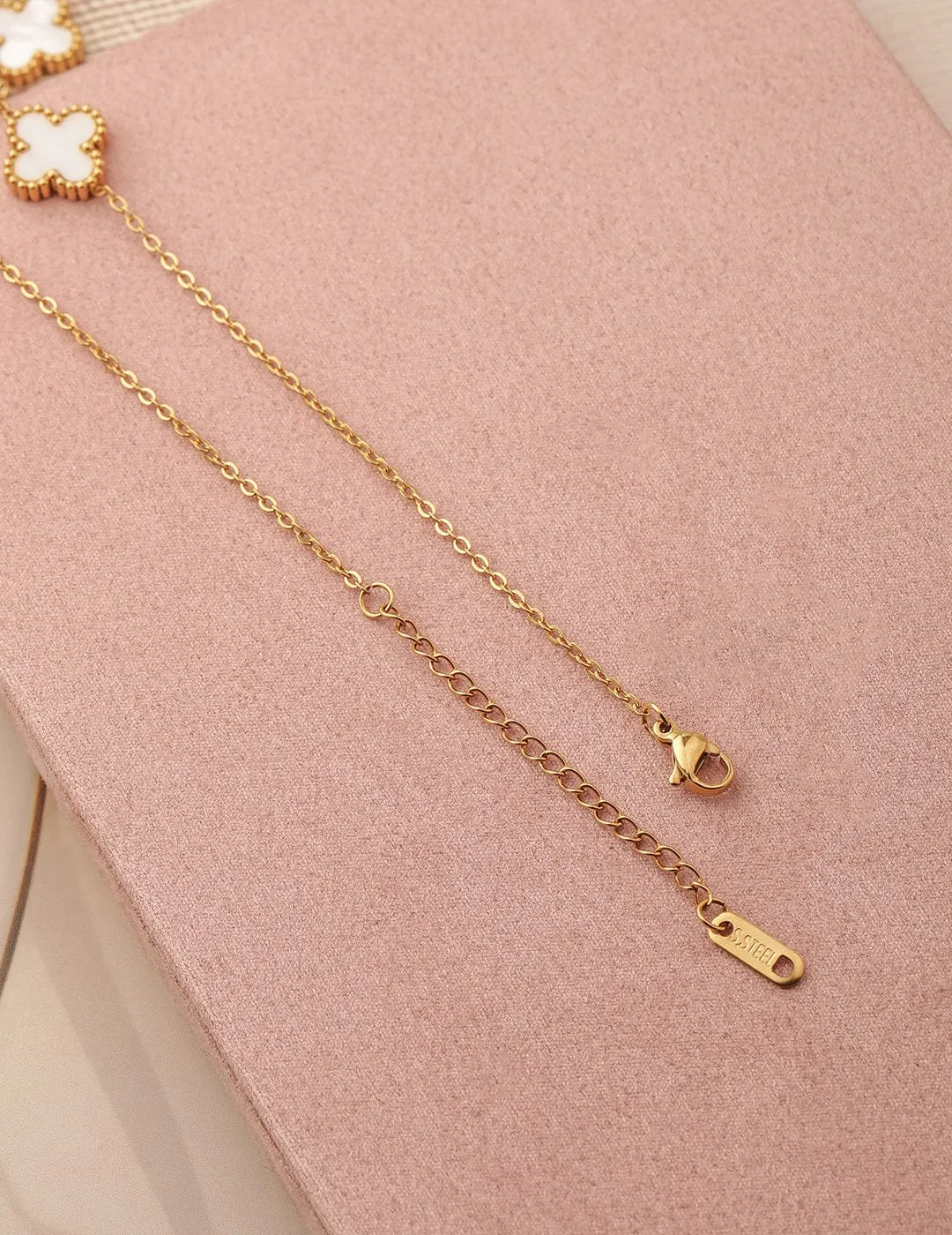 18K Gold-Plated Stainless Steel Tarnish-Free Waterproof Flora Motif Necklace