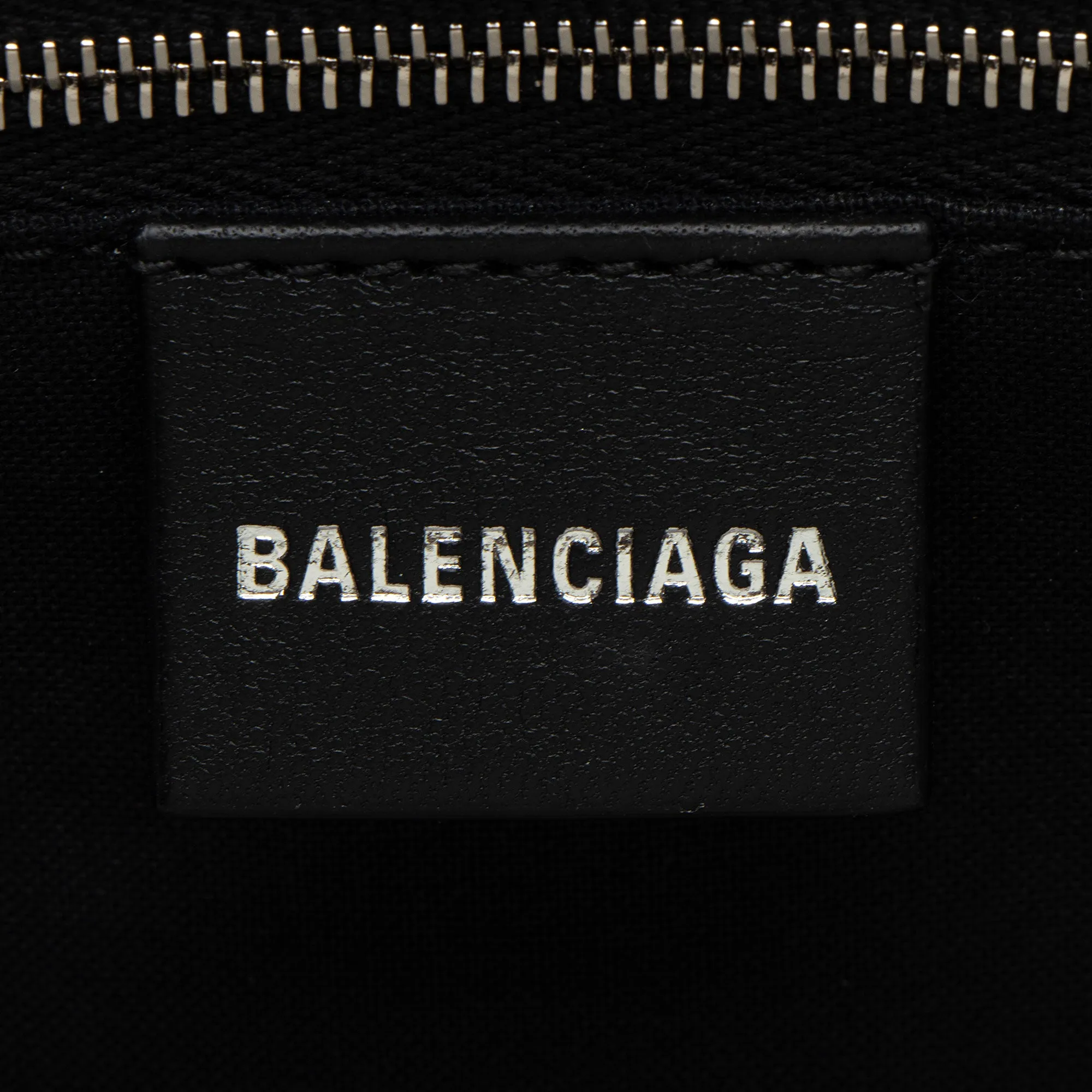 Balenciaga BB Monogram Canvas Signature E/W Medium Shopper Tote (SHF-sezzpJ)