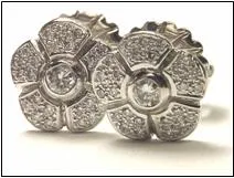 Pavé Diamond Daisy Stud