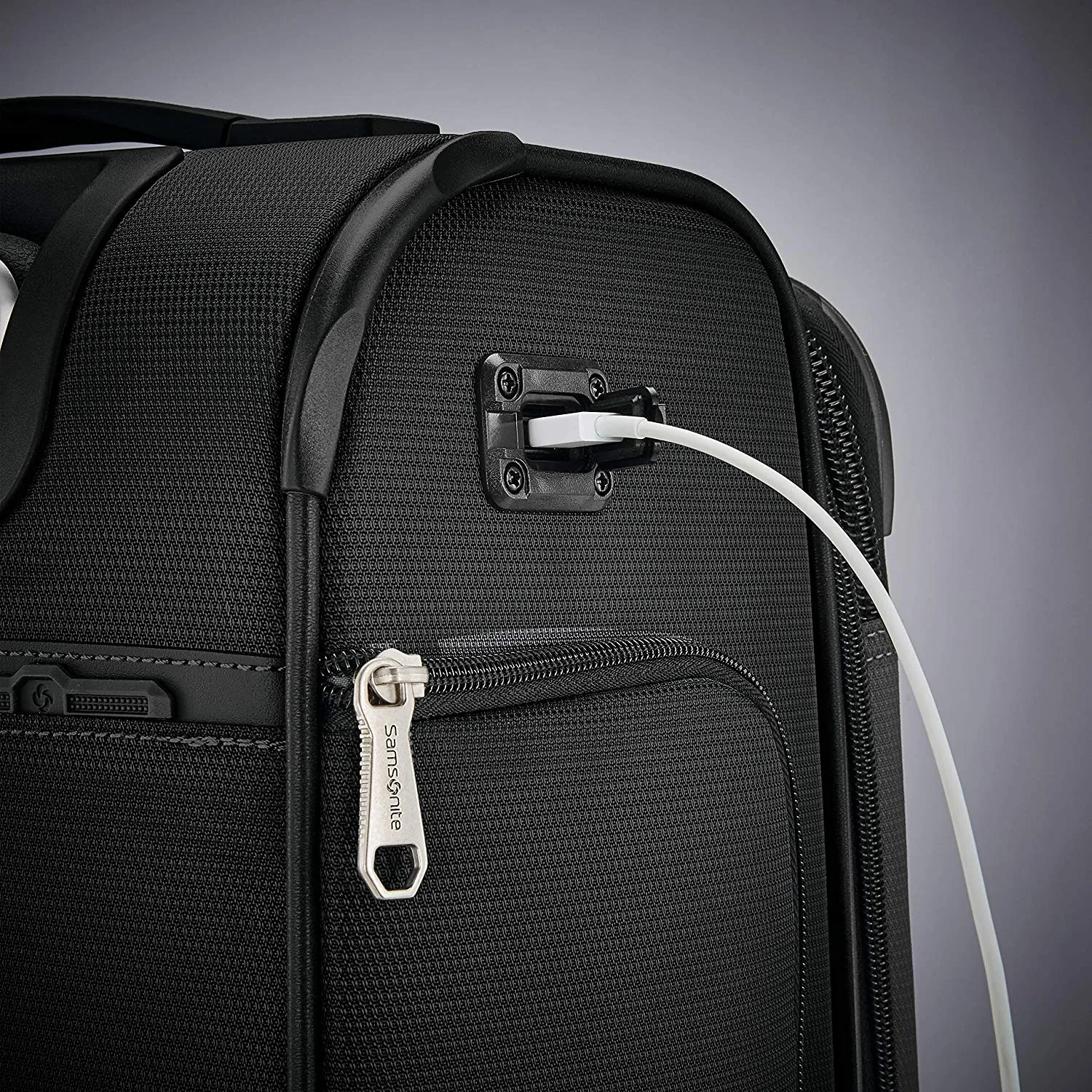 Samsonite Solyte DLX Carry on Expandable Spinner Midnight Black