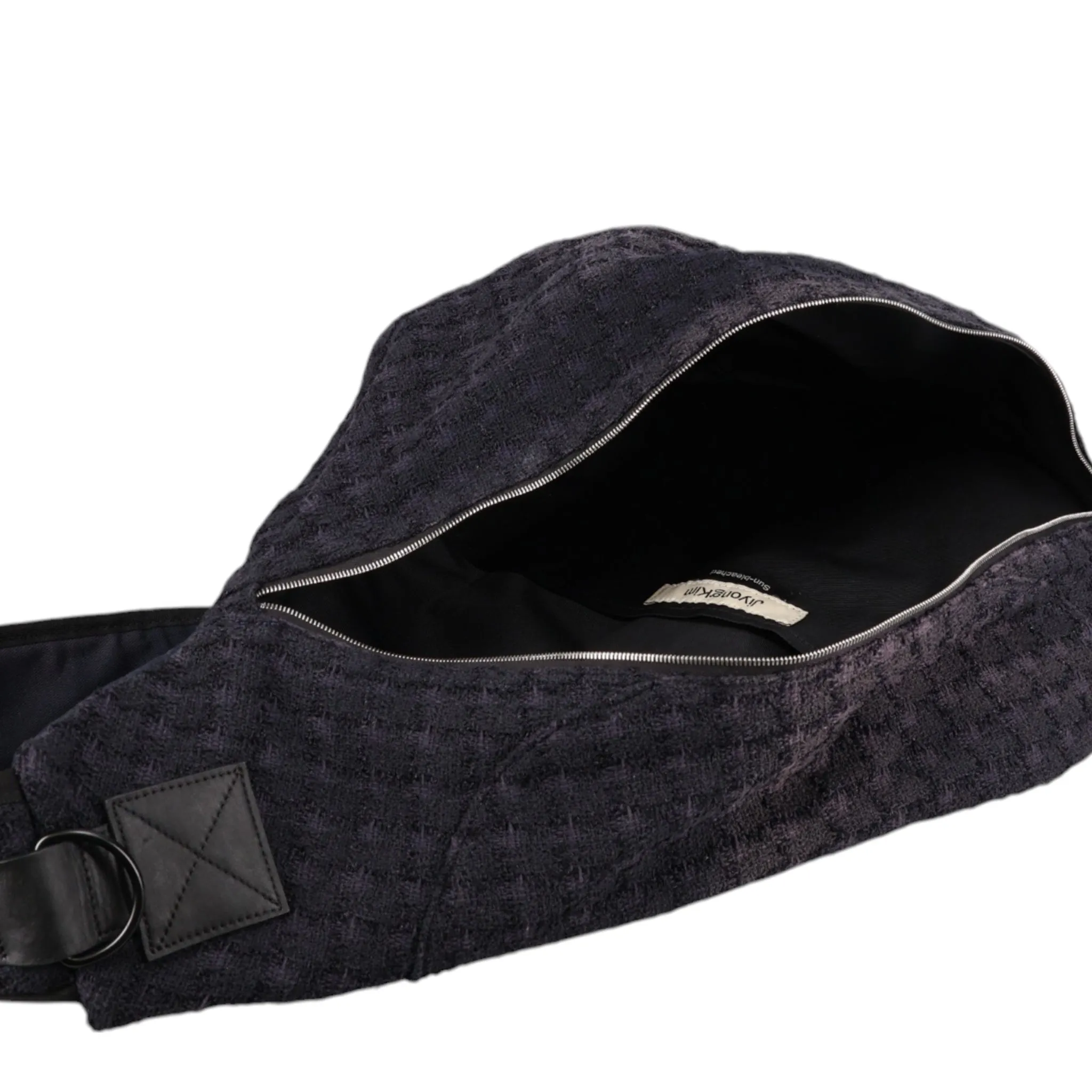 SUN-BLEACHED SLING BAG / NAVY