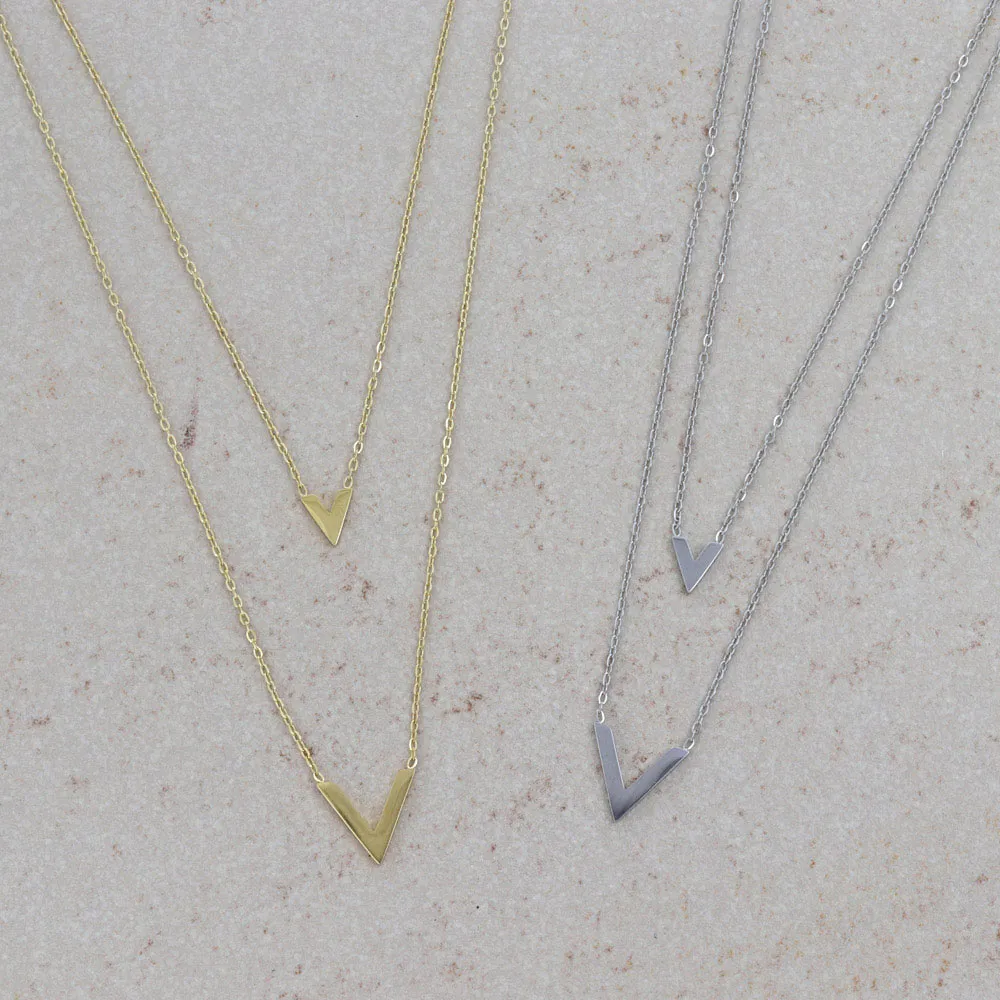 V Pendant Layered Necklace
